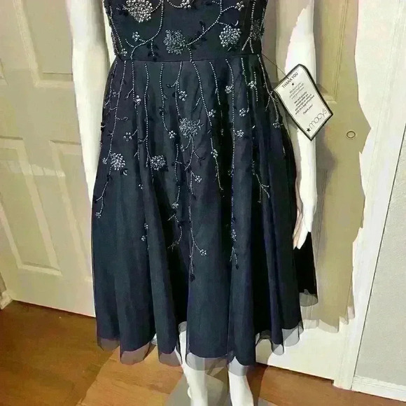NWT Adrianna Papell Womens Sleeveless Tea Length Floral Sequin Cocktail Dress 4P - Picture 11 of 16